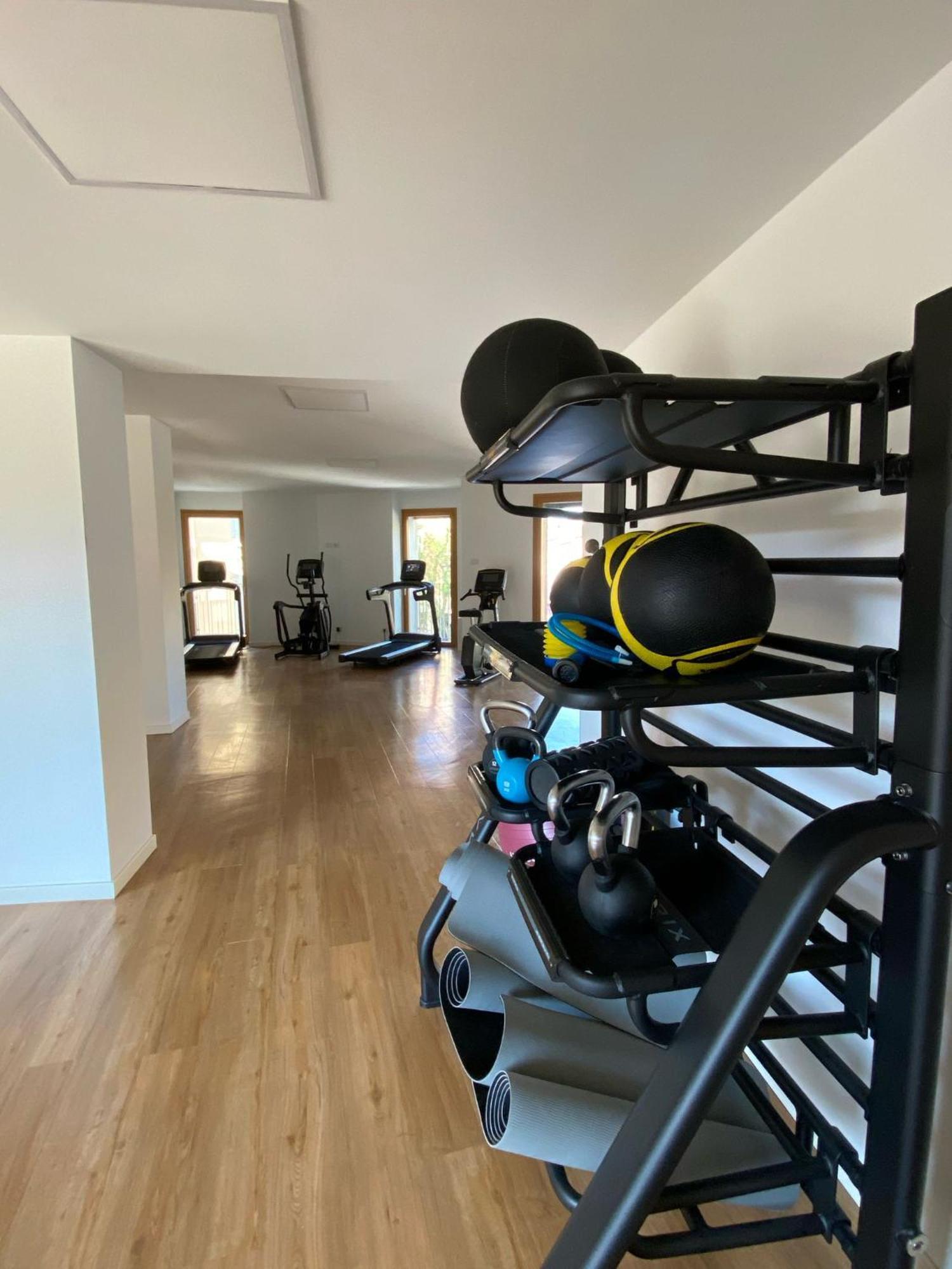 Comecasa Modern Terraced & Palestra Apartment Милано Екстериор снимка
